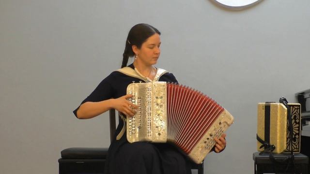 Е.Дербенко "Кубанская залихватская" Играет София Рослякова (гармонь) НГК им. М.И. Глинки Новосибирск