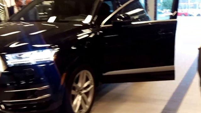 2017 Audi Q7 Prestige quattro at Audi West Palm Beach смотреть онлайн