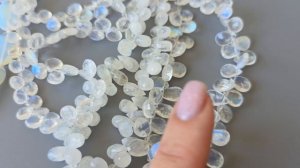 Как отличить натуральный лунный камень от искусственного!