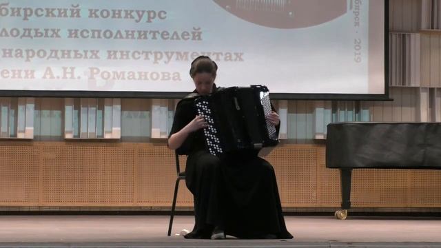 Е.Дербенко "Фронтовой вальс"(на тему песни "Синий платочек") Исп. София РОСЛЯКОВА (баян) Новосибирск