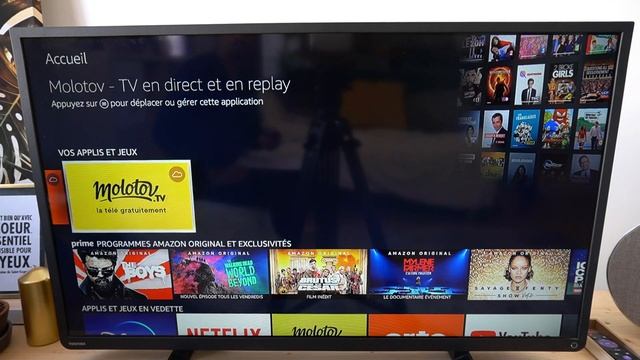 AMAZON FIRE TV STICK 2020 OU FIRE TV STICK LITE : Lequel choisir ? (Transformez votre TV en SmartTV смотреть онлайн