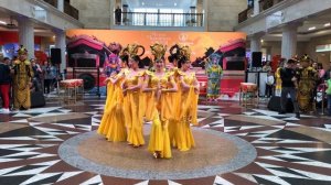 Китайский танец Летающие Феи Апсары. Китайское танцевальное шоу