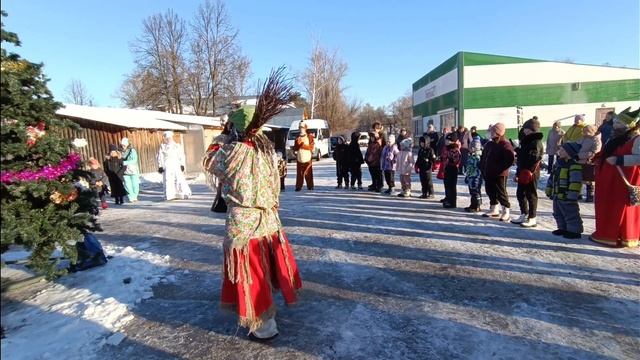 Новогодний автопробег Д. Мороза по Петушинскому району., пос. Труд смотреть онлайн