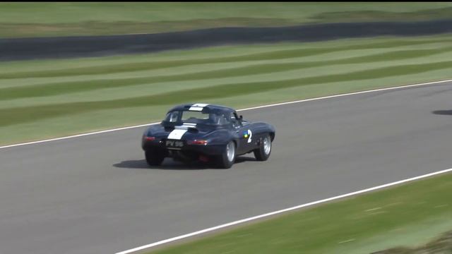 Absolutely wild lap of Goodwood in the Jaguar E-type 'lightweight' смотреть онлайн