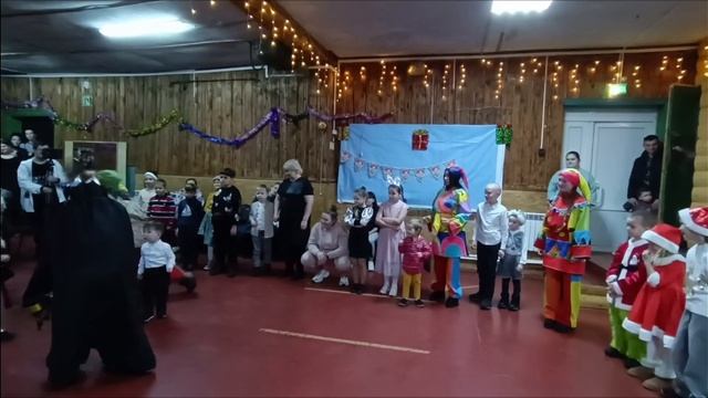 Новогодний автопробег Д. Мороза по Петушинскому району, Д. Глубоково смотреть онлайн