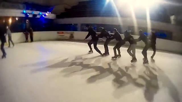 Льодовий Майданчик м.Чернівці смотреть онлайн