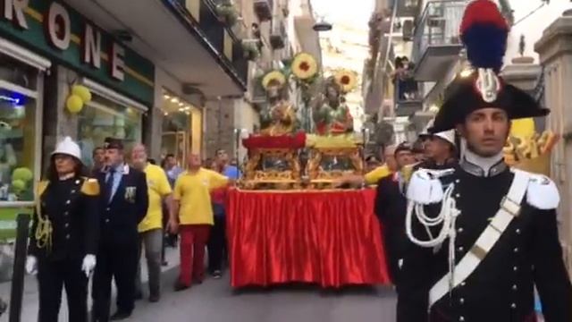 GIUGNO 2016 I SANTI PATRONI DI AGROPOLI PASSANO PER VIA MAZZINI смотреть онлайн