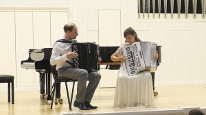 Юрий Пешков "Парижский вальс" Играет семейный дуэт - Ольга и Виктор Бордуновы. Новосибирск