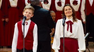 "Песенка про жирафа" Ю. Чичков, Ю. Энтин, Большой детский хор им. В.С. Попова, выпускники БДХ