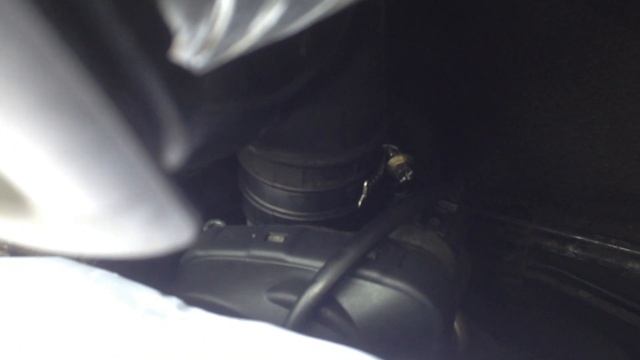 Audi A2, How to remove, clean and put back throttle body and gasket, part 24 смотреть онлайн