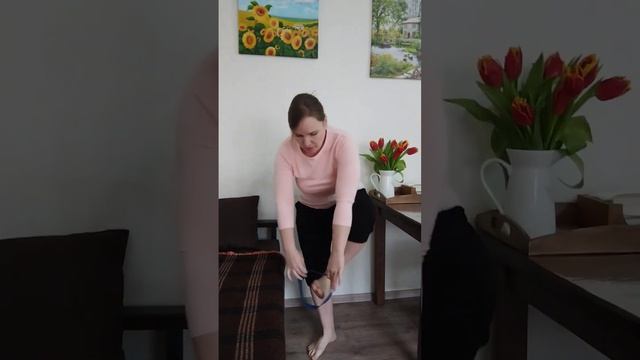 Упражнение для ягодиц / Быстро включит мышцы смотреть онлайн