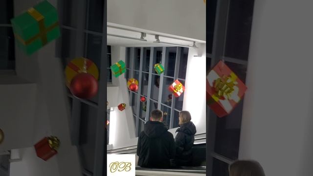 Эскалаторная галерея 28.12.24г на Воробьёвых горах смотреть онлайн