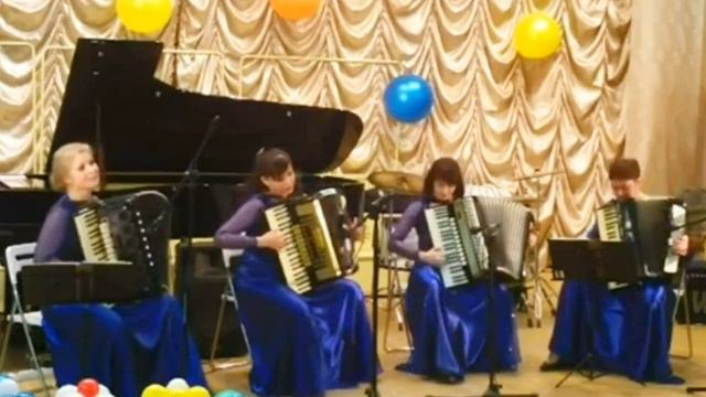 "Под небом Парижа"/"Sous le ciel de Paris" Accordion Quartet " Edelweiss"/" Квартет "Эдельвейс"