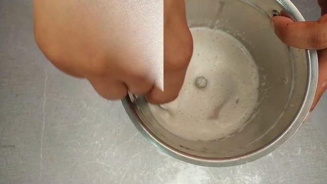 बिना गैस जलाये सिर्फ 10 ₹ वाला डैरीमिल्क से बनाये चॉकलेट मिल्क शेक | Super tasty Milk Shake смотреть онлайн