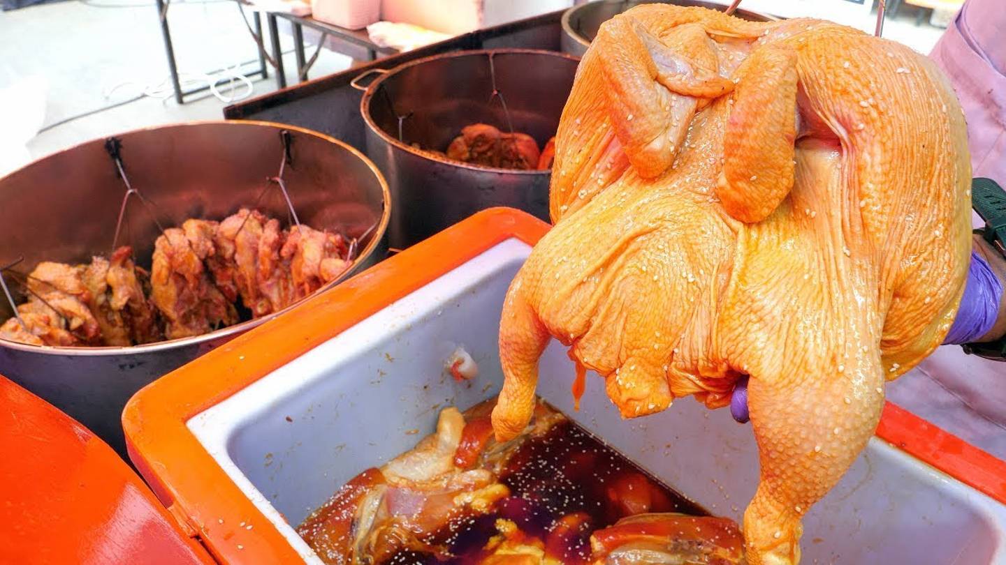 6 лучших блюд ночного тайского рынка. Тайская уличная еда. смотреть онлайн