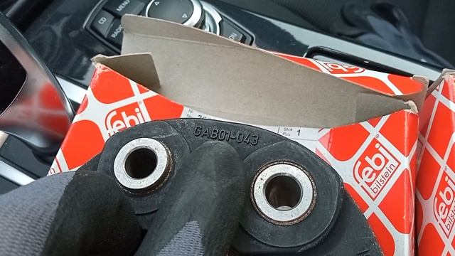 FEBI стали паковать поддельные муфты FEBI Sells Fake Universal Joints FEBI Gefälschter Gelenkscheib