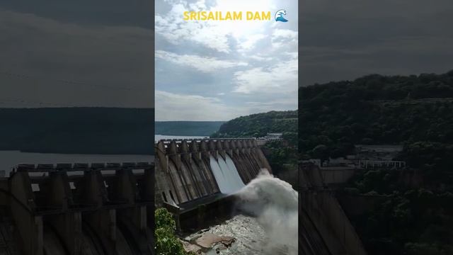 OPENING OF SRISAILAM DAM GATES смотреть онлайн