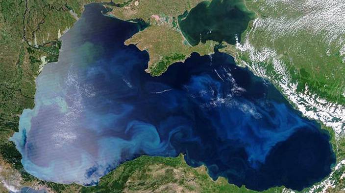 Черное море, стало действительно черным! смотреть онлайн