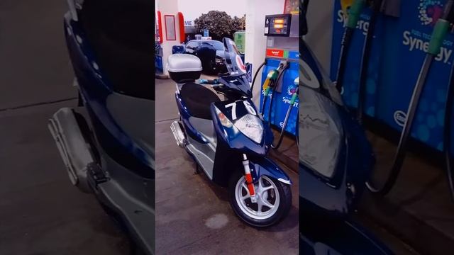 I design again my motorbike Honda Dylan 125. смотреть онлайн