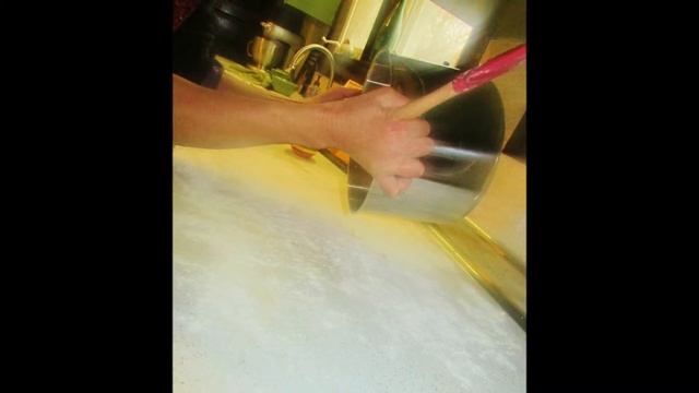 Cinnamon Roll Story смотреть онлайн