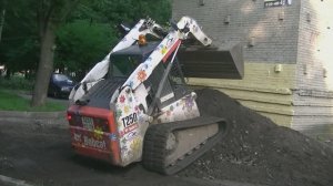 Гусеничный минипогрузчик Bobcat T250