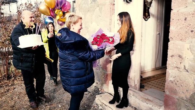 delivery surprise from Anka Decor смотреть онлайн