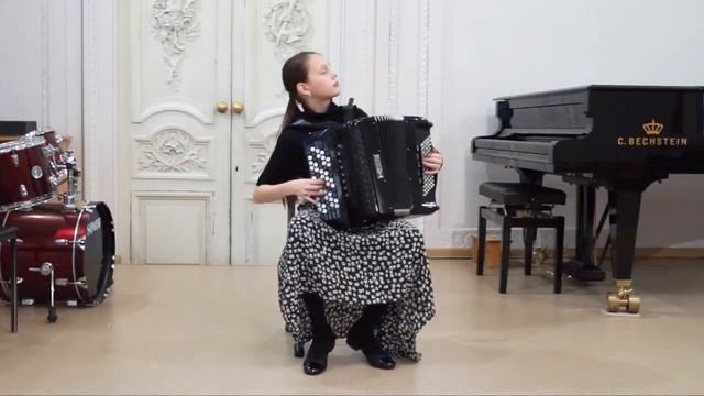 А.Пьяццолла - В.Зыкин  "Либертанго" Играет Агафья Глотова-Давыдова (баян) СПб ДМШ №11