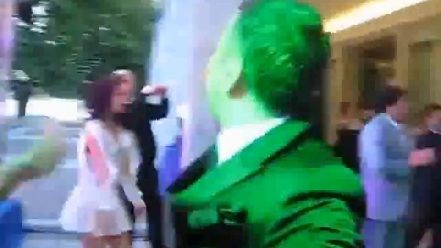 МЕДВЕДЕВ ТАНЦУЕТ в Питере!!))) смотреть онлайн
