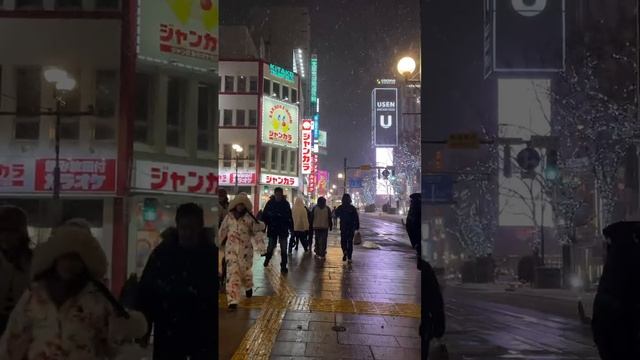 Япония, улица, трамвай, автомобили, машины