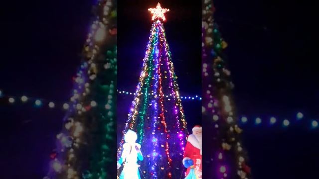 Пусть год"Дракона" приносит благополучие вкаждый дом,а желания загаданные сердцем исполняются!#2024 смотреть онлайн