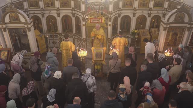 Запись трансляции 29 декабря 8:40. Часы. Литургия смотреть онлайн