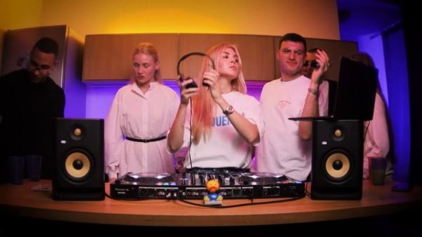 DJ Dark Feel @ HOME PARTY DJ LIVE SET MIX 2024