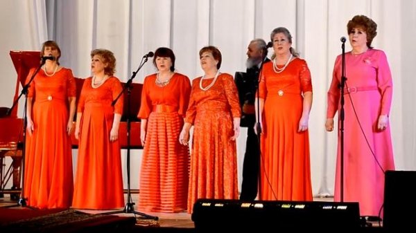 НЕ ВЯНЬ,ШЕЛКОВА ТРАВУШКА  Ансамбль ЛЮБАВА