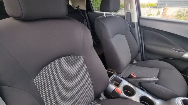 Nissan Juke 1.2 DIG-T Acenta Euro 6 (s/s) 5dr смотреть онлайн