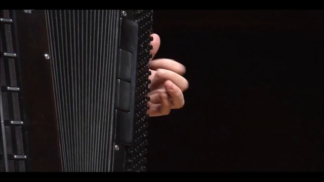 И.С. Бах "Шутка" (J.S.Bach "Badinerie") Играет новосибирский виртуоз баянист Николай Прокопьев