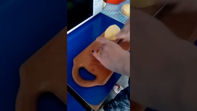 Жареная картошка с мамой🐼 смотреть онлайн
