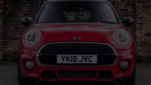 MINI Cooper 5 Door Hatch 2018 review смотреть онлайн