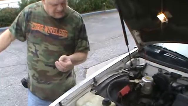 Chevy 305 TBI oil level check смотреть онлайн