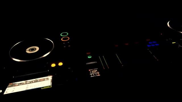 dj compass vrulell в клубе "Линч" смотреть онлайн