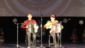 «Частушка» обр. Василия Божко. Играет дуэт гармонистов Андрей Ананьев и Андрей Фёдоров. Новосибирск