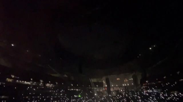 Kanye West performs Donda at Mercedes Benz Stadium in Atlanta on Thursday Aug 5th смотреть онлайн