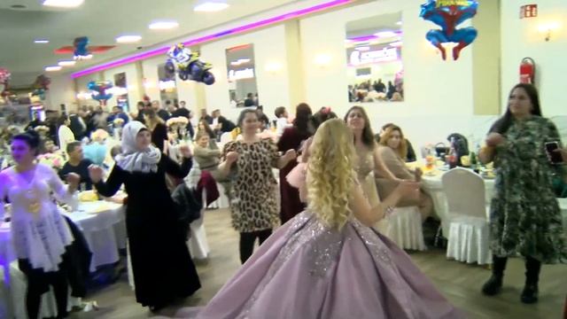 Поточно предаване на живо от Alkin Media Productions смотреть онлайн