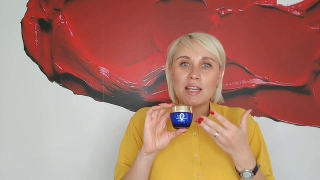 Нічна маска для інтенсивного відновлення шкіри NovAge смотреть онлайн