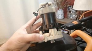 Одноразовое газонокосилка WORX. Подобие техники