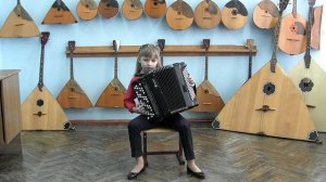 Баянистка Алёна КЛИВИТЕНКО 8 лет П.И.Чайковский "Русская пляска" Станица КРЫЛОВСКАЯ