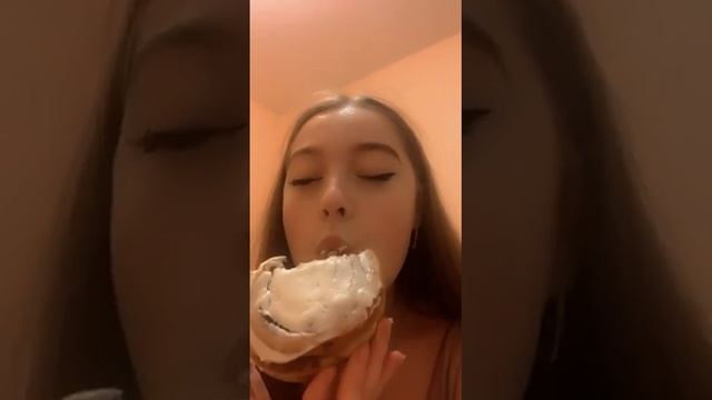 2022г.Настроение#моменты#жизнь#булочкискорицей#турецкиеблюда#студенческаяжизнь#выпечкакчаю смотреть онлайн