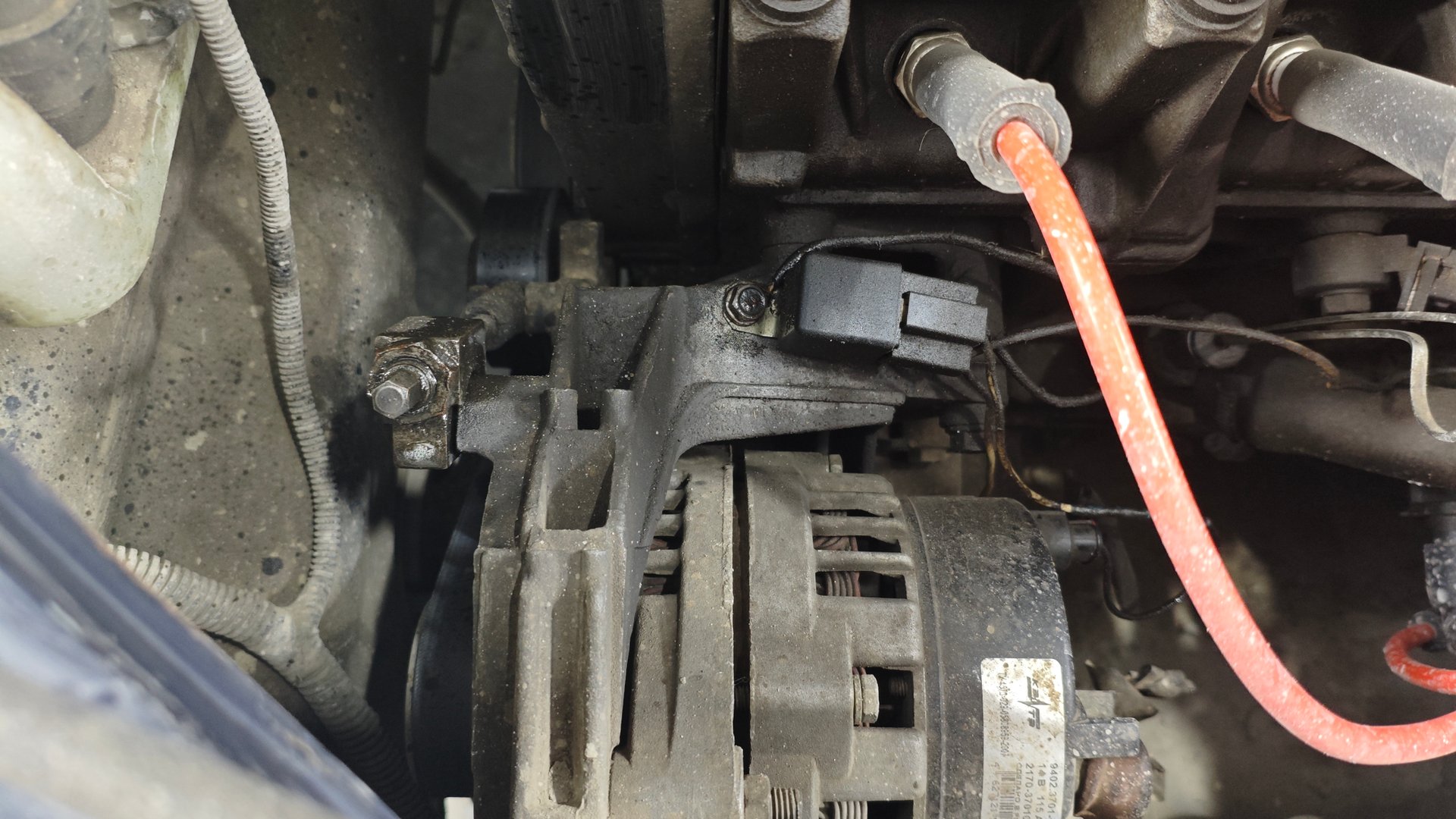 Правильная регулировка натяжения ремня генератора Калина 1.Как правильно натянуть ремень на Ваз смотреть онлайн