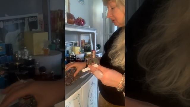 Тест парфюм Княжна от Брокар Группа снятость смотреть онлайн