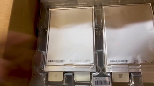 Mclaren Wanted $8,000 For A Replacement Battery, We Did it For $100 смотреть онлайн