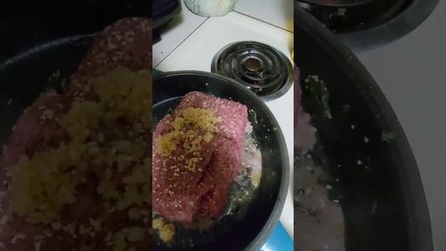 Lamb Quinoa Bowl смотреть онлайн